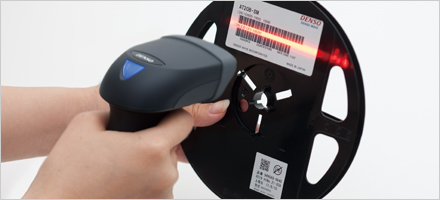 搭載了斜面配置LED，對(duì)準(zhǔn)簡(jiǎn)單方便